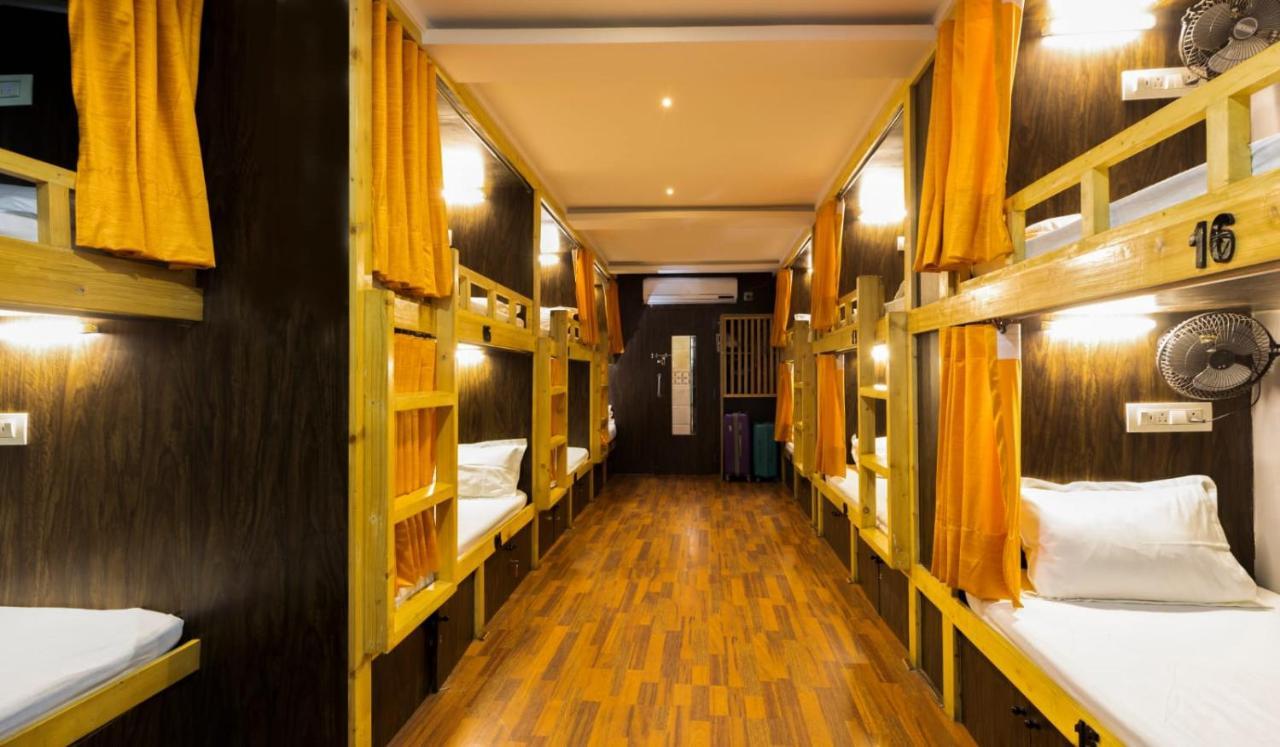 Sunrise Dormitory Hostel Mumbai Exteriör bild